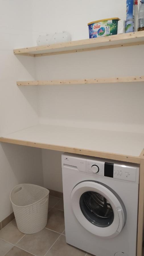 Zen Apartment *